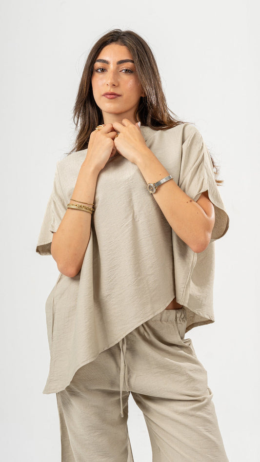 Asymmetrical set