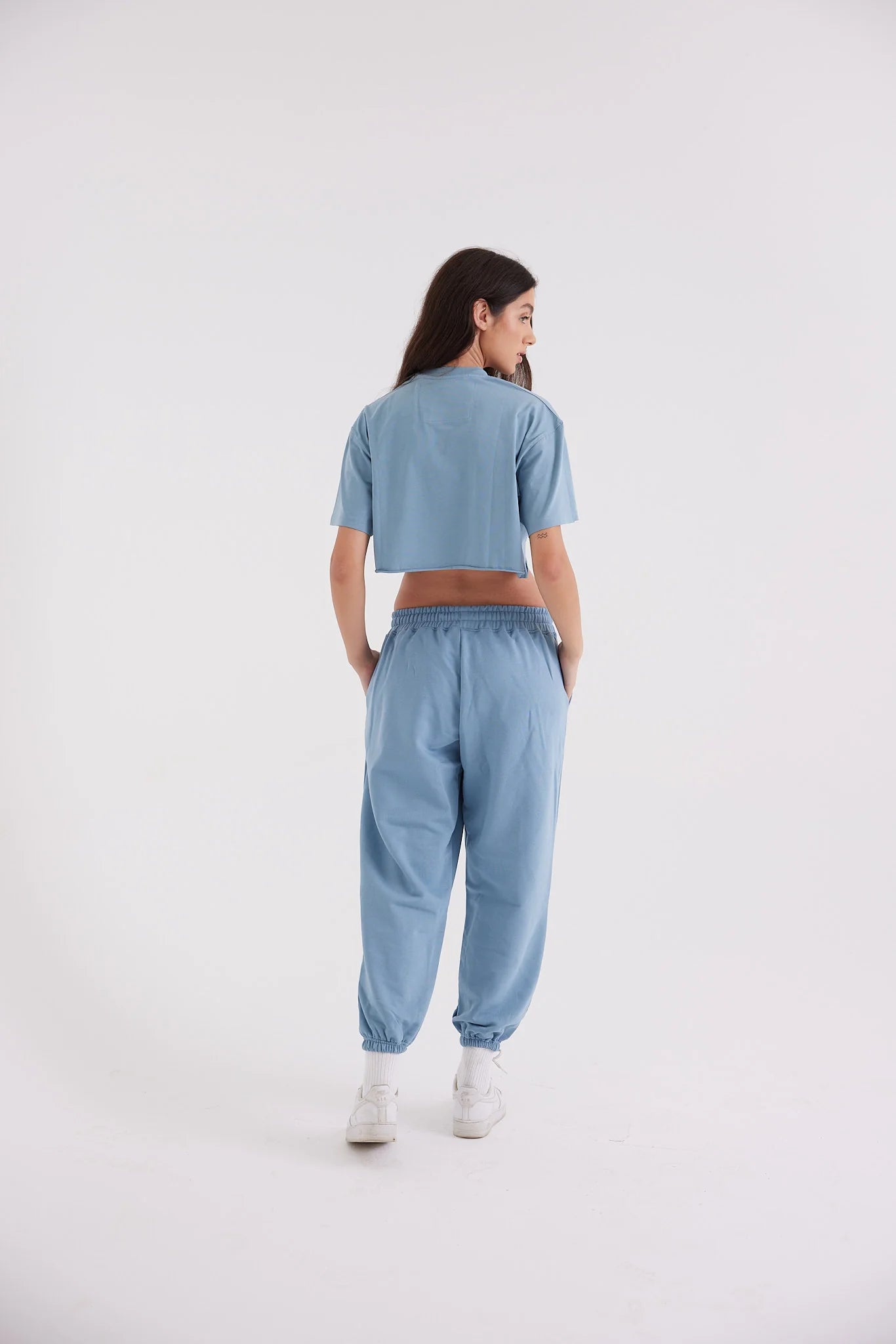 The Cropped T-Shirt
