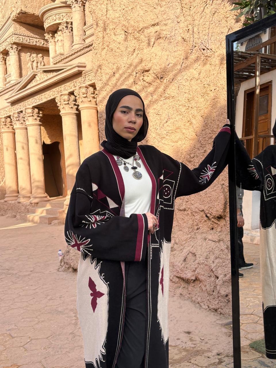 Qamar-قمر Cardigan