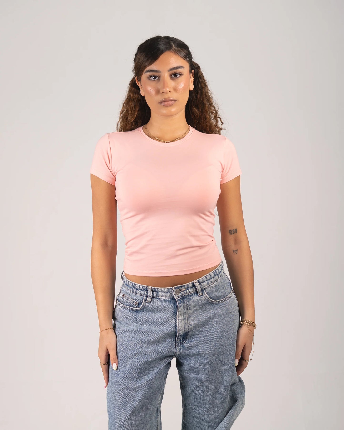 SHORT SLEEVE