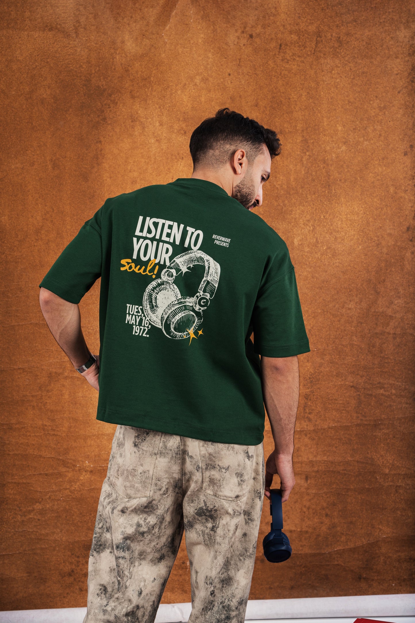 RW Green Boxy-TEE "LISTEN TO YOUR SOUL"