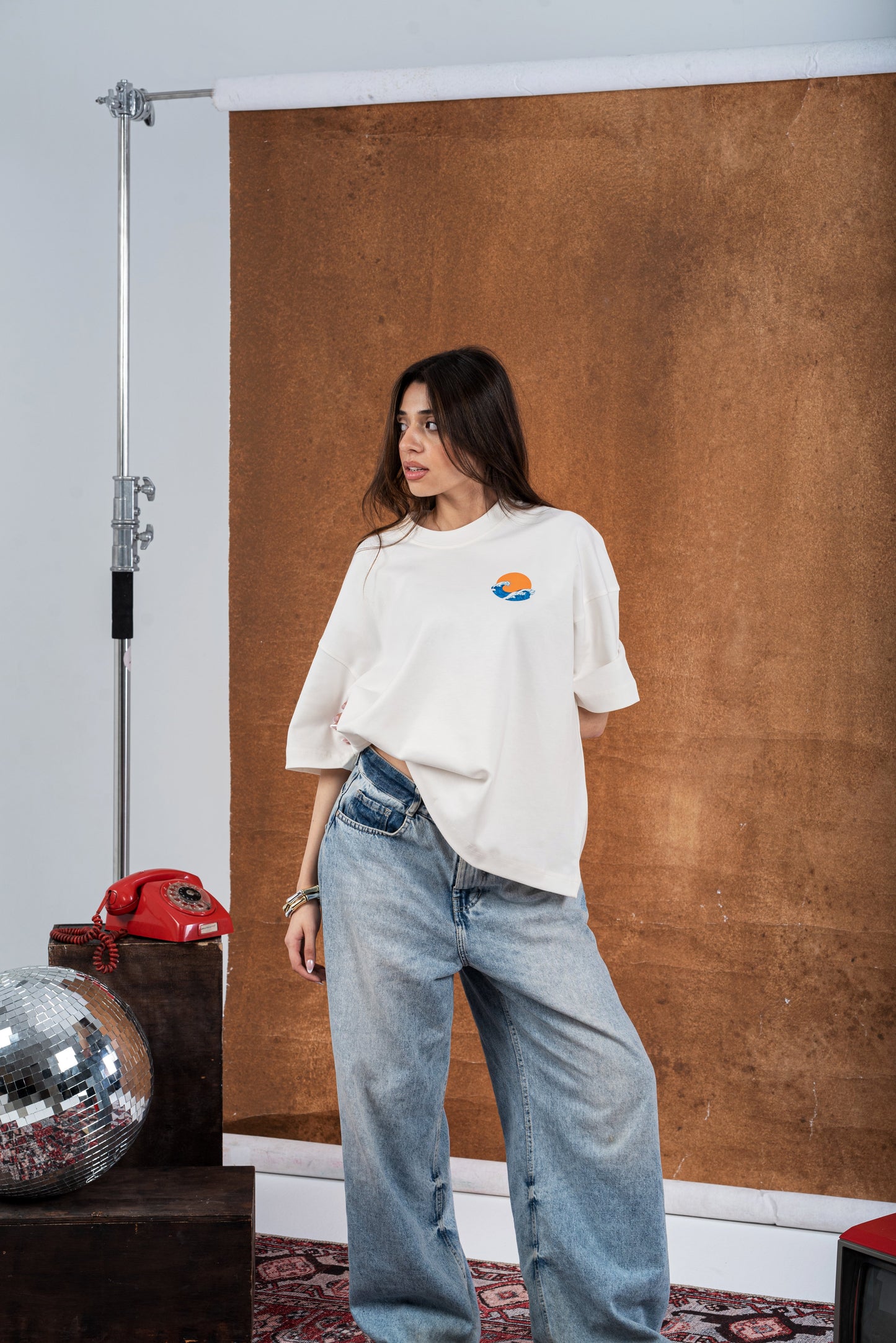 RW White Boxy-TEE "THINK RETRO"