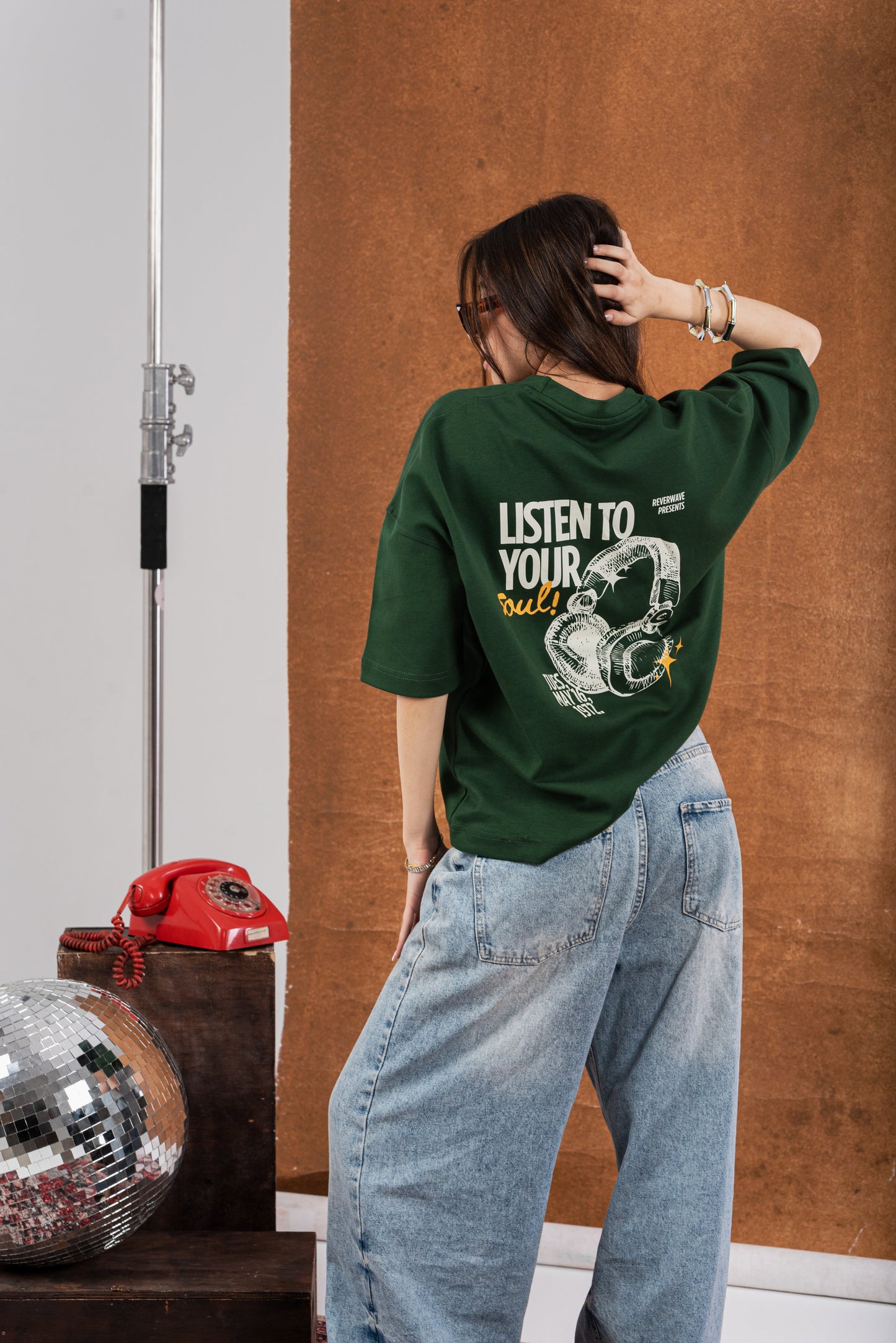 RW Green Boxy-TEE "LISTEN TO YOUR SOUL"