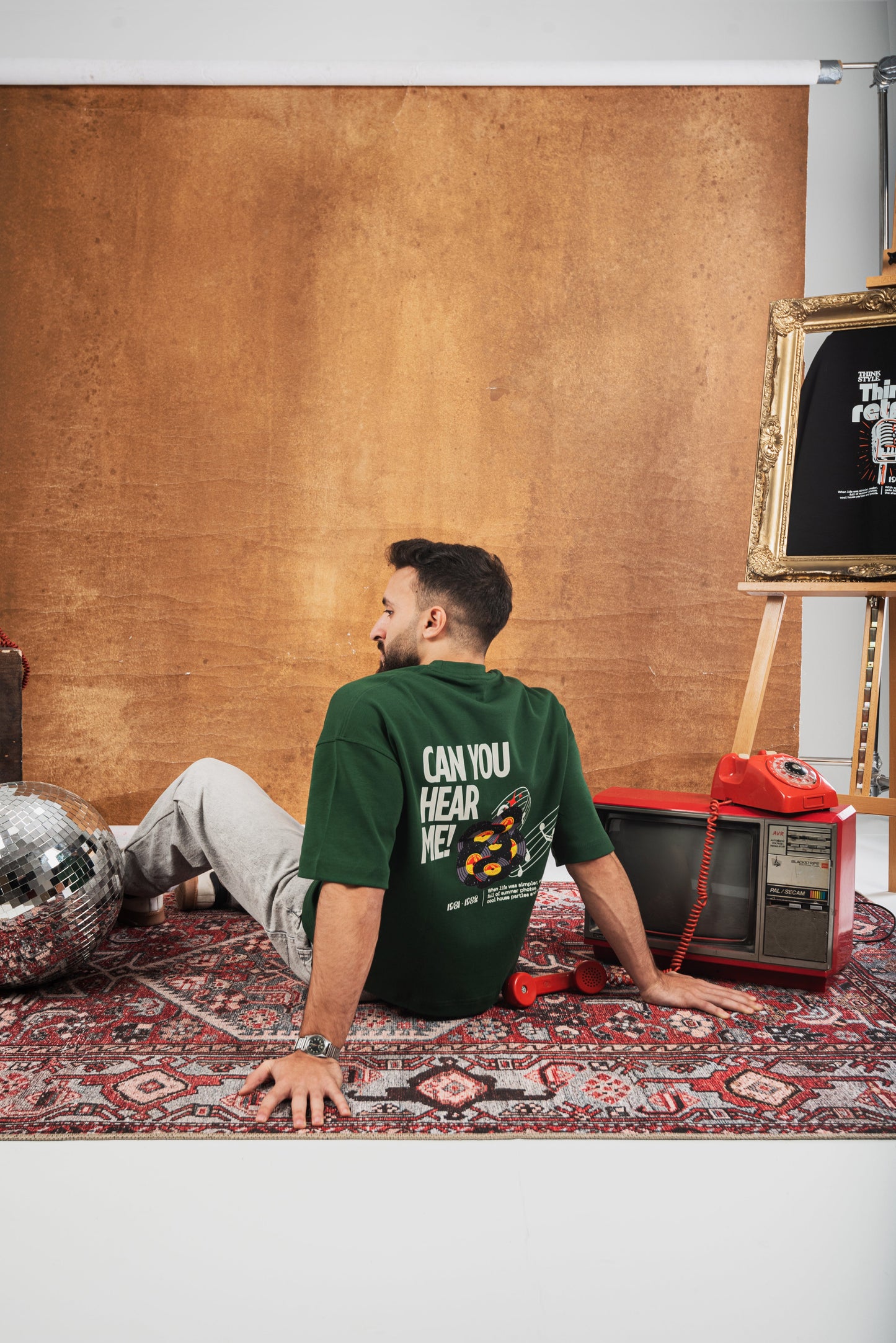 RW Green Boxy-TEE "CAN YOU HEAR ME"