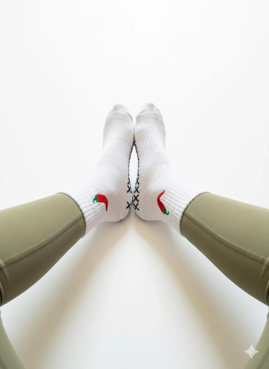 ‘Hot girls eat pasta’ mad grip socks