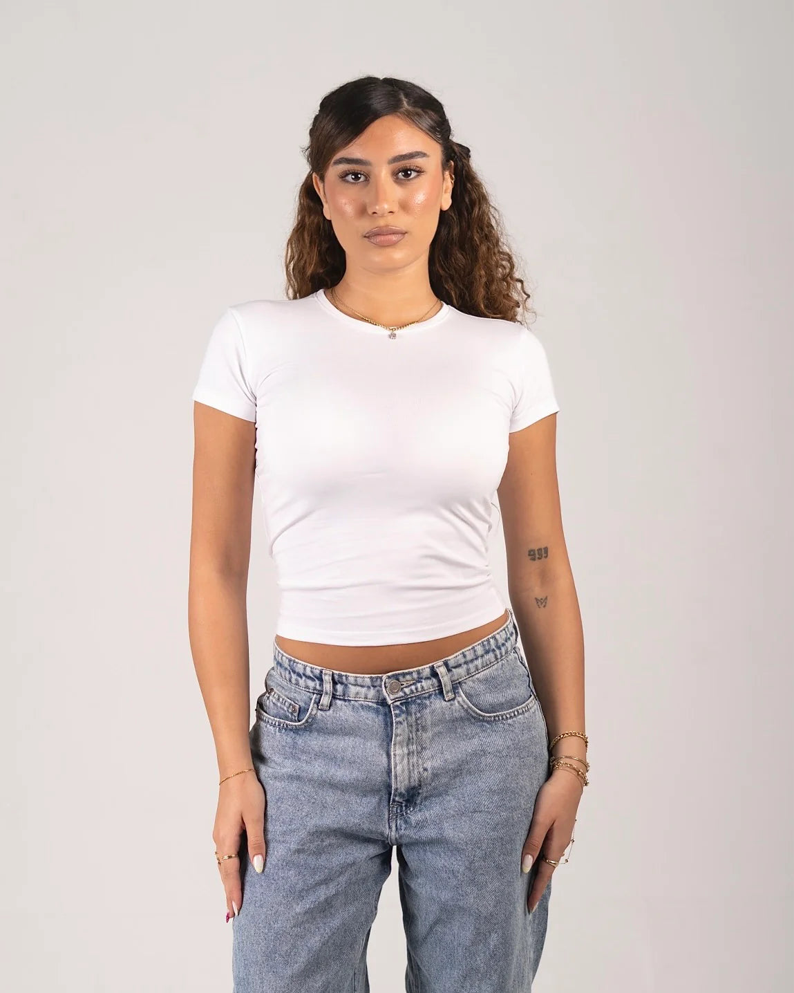 SHORT SLEEVE