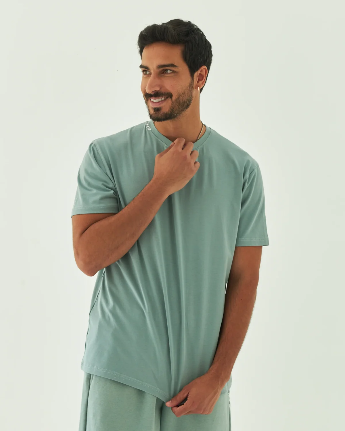 The Basic Fit T-Shirt - Image 4