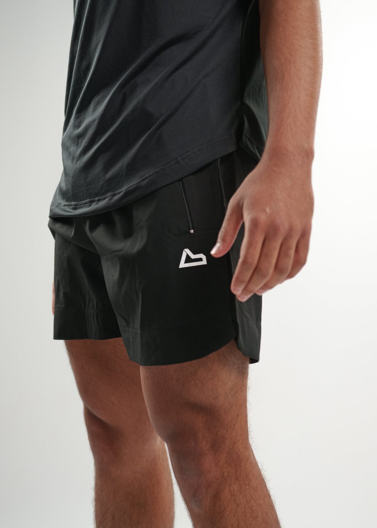 0130. Shorts - Image 2