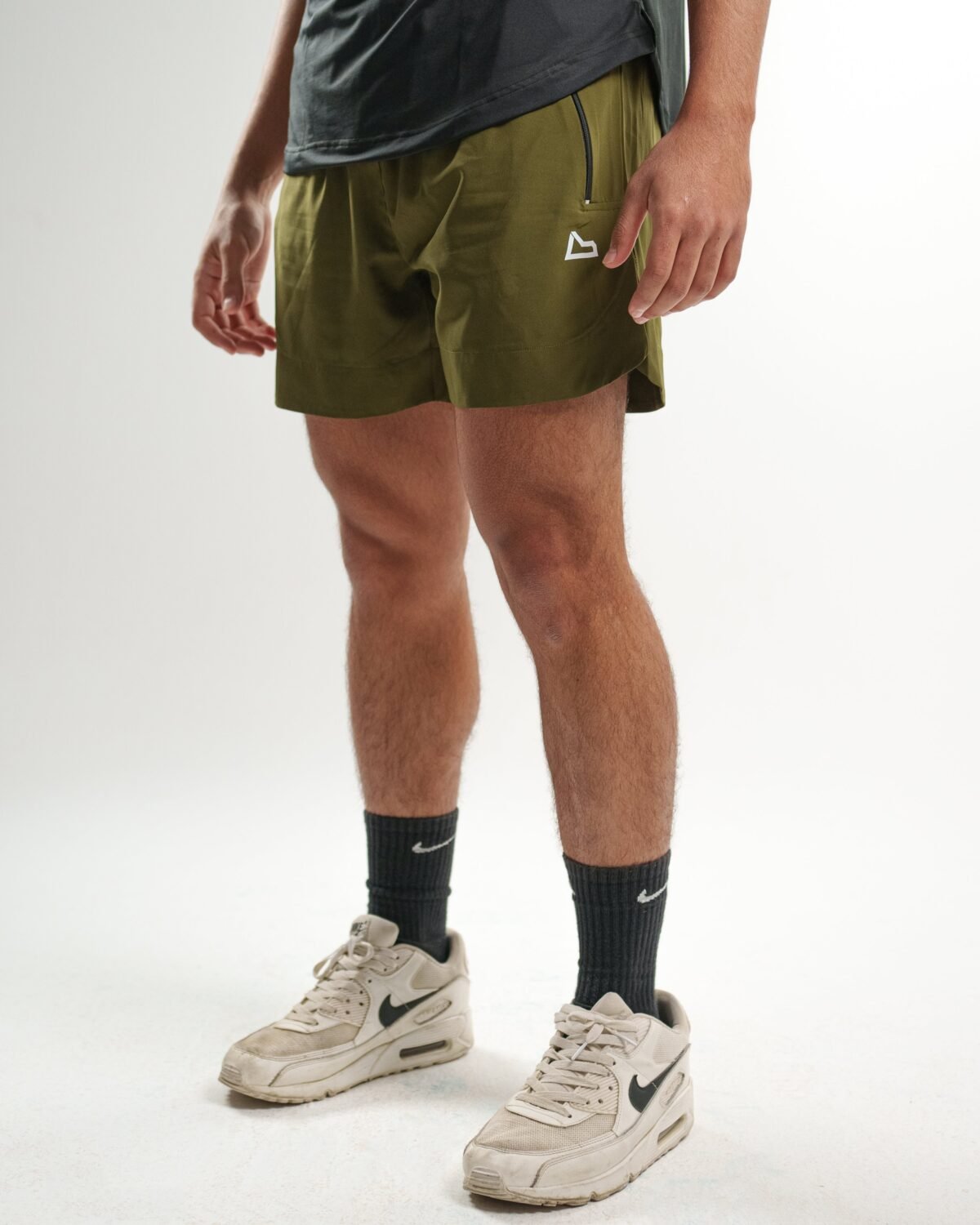 0130. Shorts - Image 6