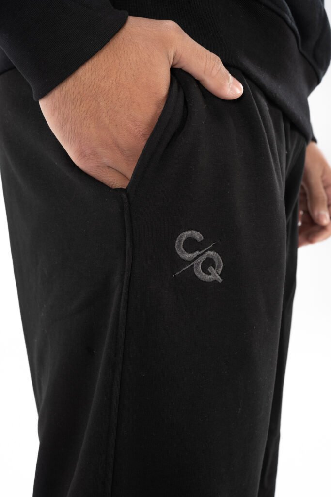 Essential sweatpants