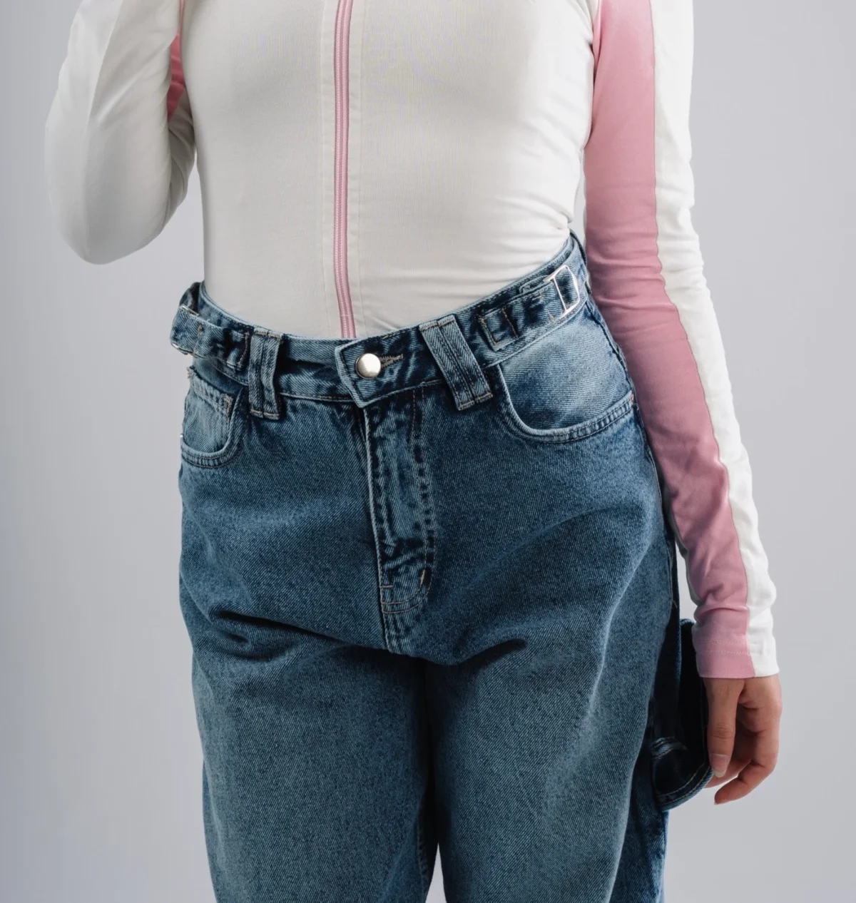 Light Ballon Fit Jeans - Image 2