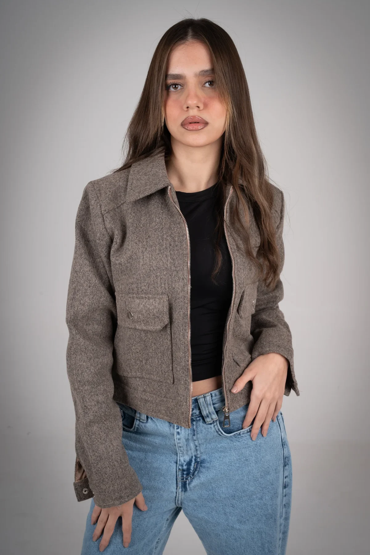 Brownish Pocketed Broadcloth Jacket. - Image 2