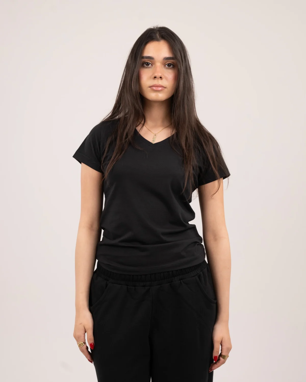 V-neck t-shirt - Black - Image 3
