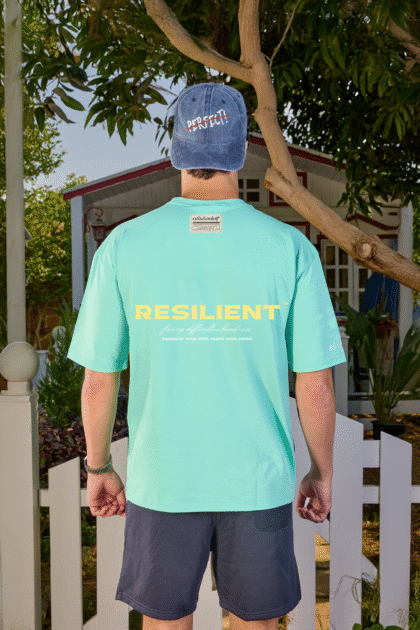 RESILIENT Tee