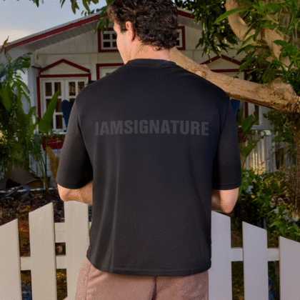 I AM SIGNATURE Tee