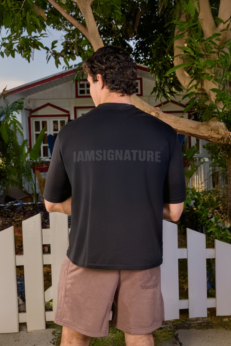 I AM SIGNATURE Tee