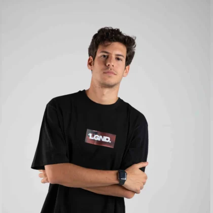 Ovrszd.© Team M - BLACK