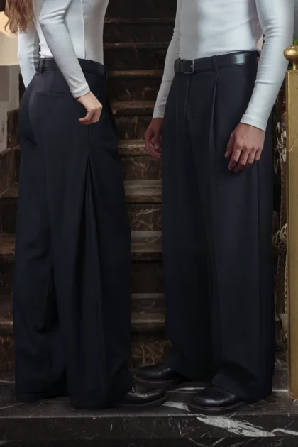 Black Pleated Tailor Pants